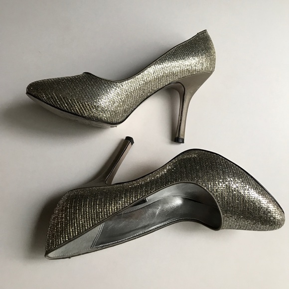 Nina New York Glitter Fabric High Heel Shoes - Picture 7 of 7